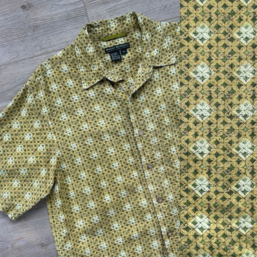 Royal Robbins Men's Short-Sleeve Button-Down Shirt - Olive Green Pattern